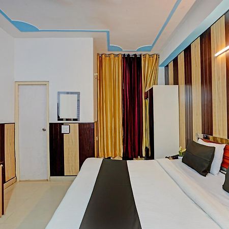 Hotel O Greno House Near Pvr Ansal Plaza Greater Noida Esterno foto