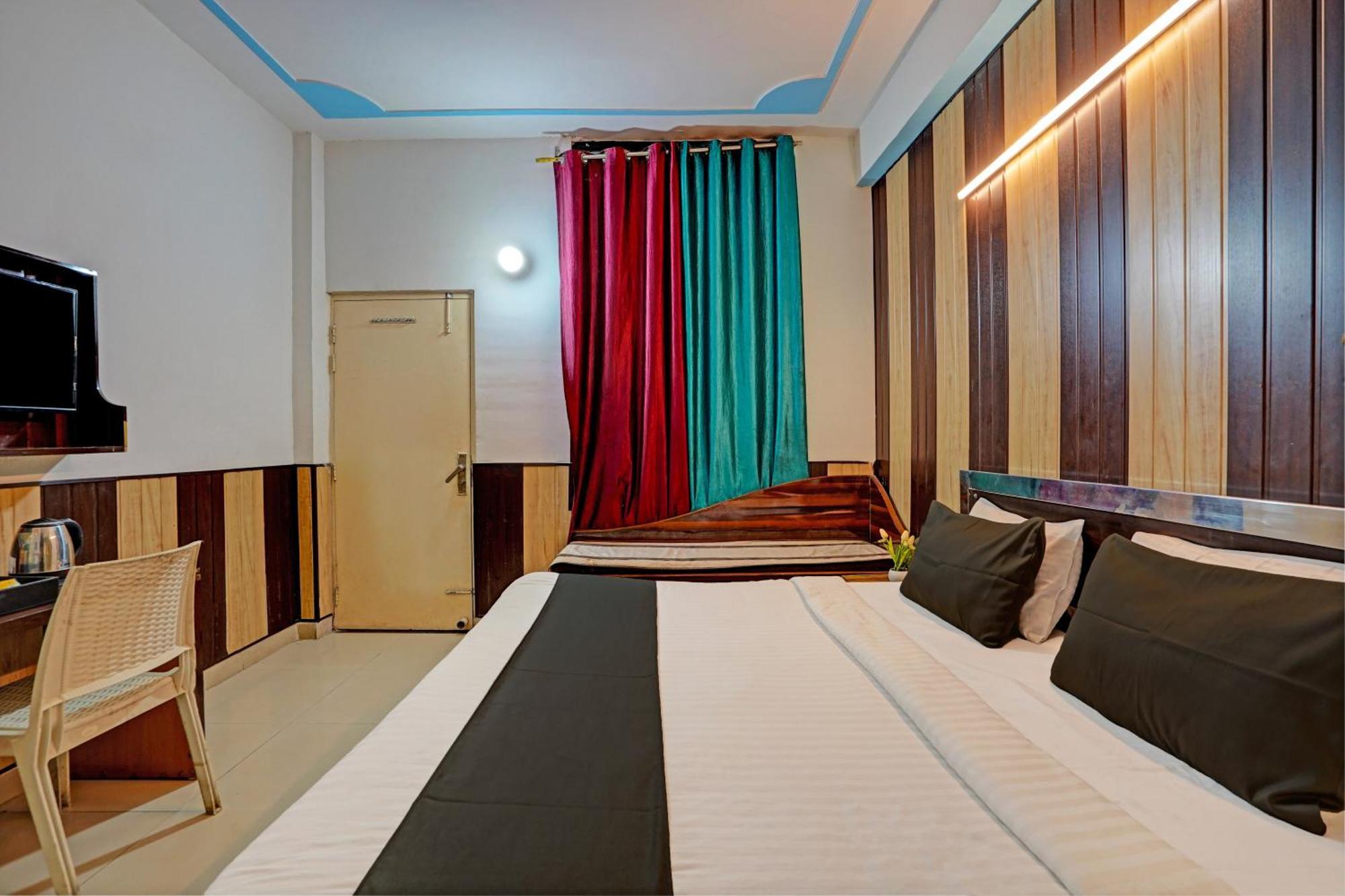 Hotel O Greno House Near Pvr Ansal Plaza Greater Noida Esterno foto