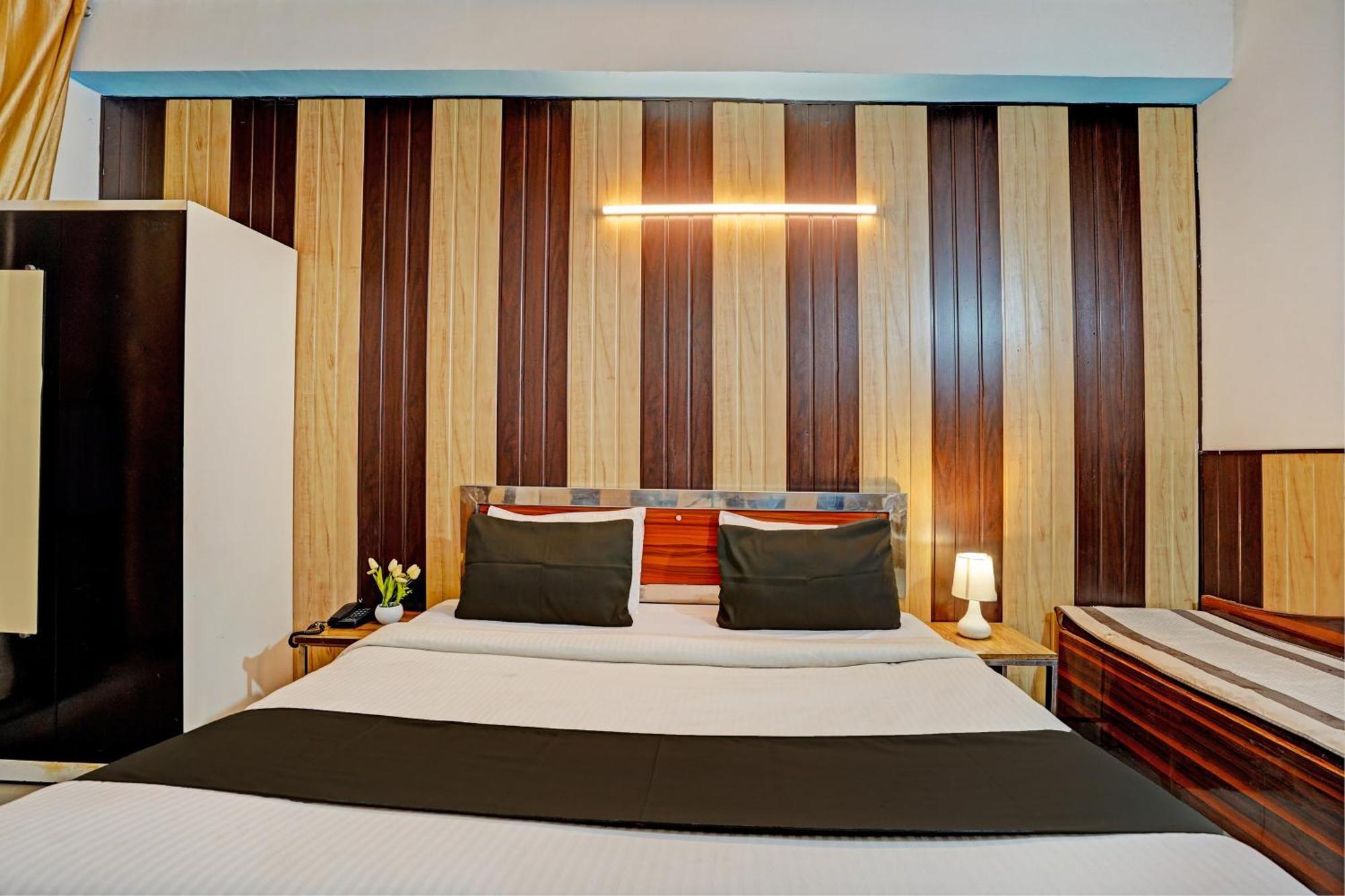 Hotel O Greno House Near Pvr Ansal Plaza Greater Noida Esterno foto