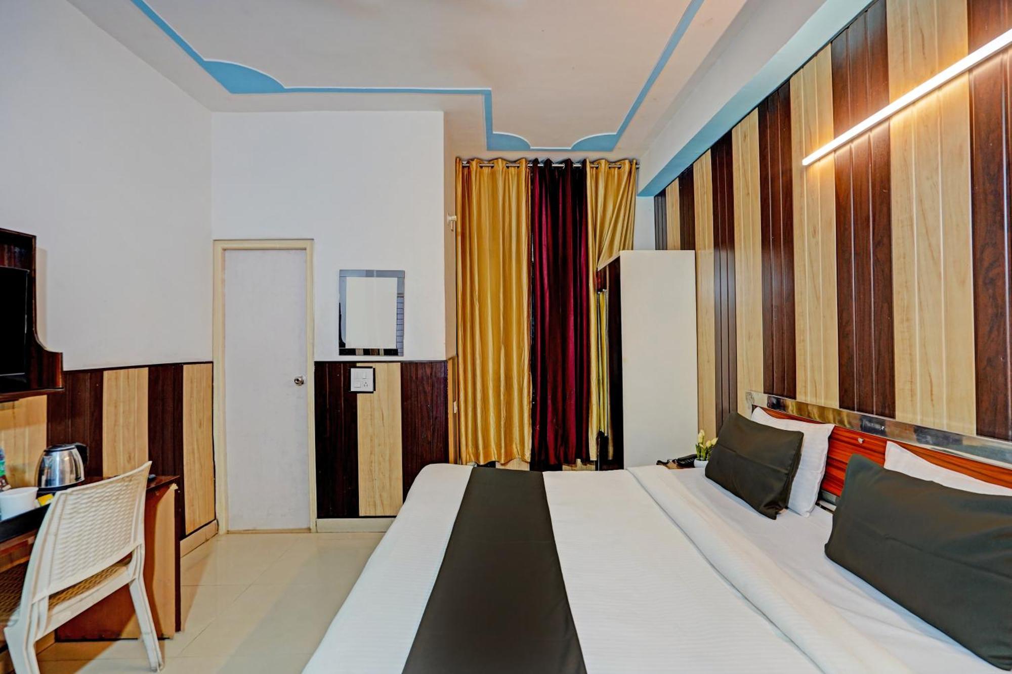 Hotel O Greno House Near Pvr Ansal Plaza Greater Noida Esterno foto